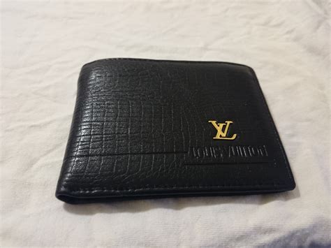 fake lv wallet man